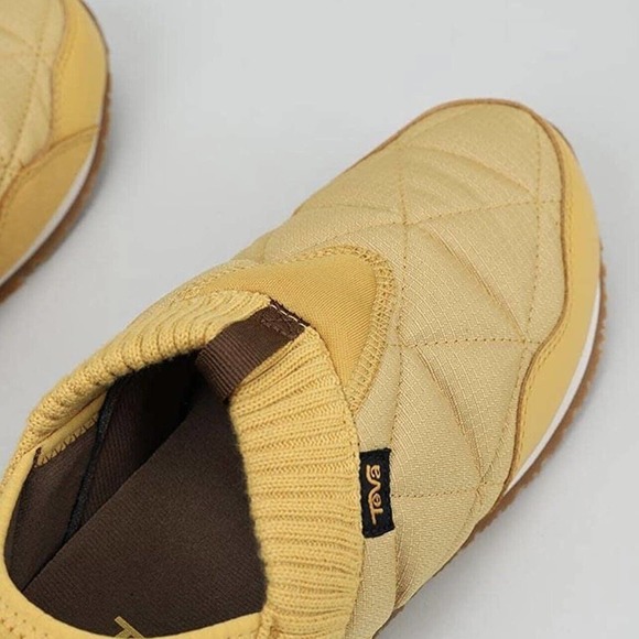 TEVA ReEmber Moc Waterproof Outdoor Slip on Hiking Sneaker Honey Gold Size 5 - Picture 7 of 7